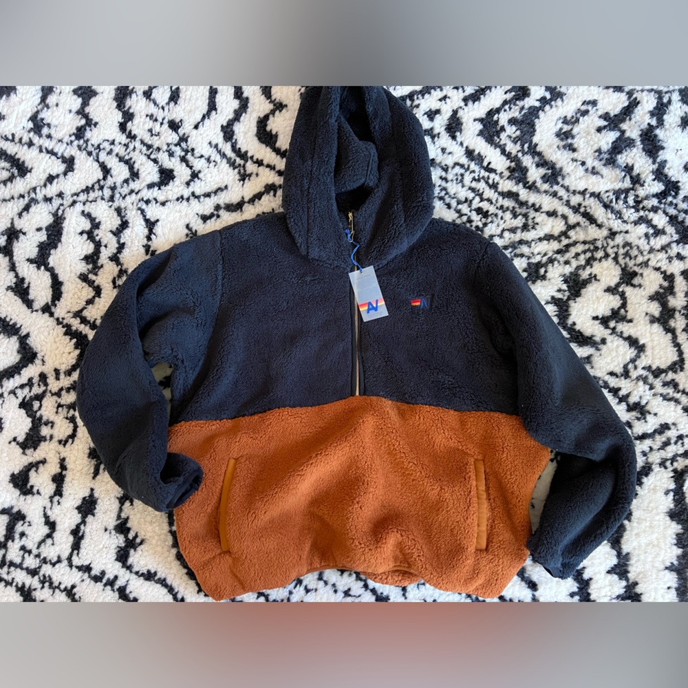 TEDDY UNISEX HOODED HALF ZIP COLOR BLOCK JACKET - size L